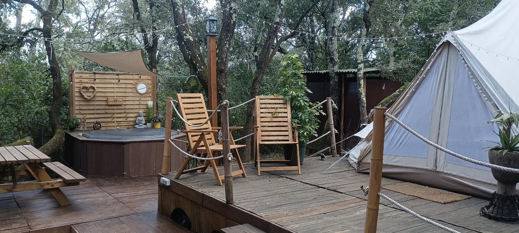 Evasion En Pleine Nature, Tipi Insolite Et Jacuzzi Au Pont Du Gard ! Vers Pont du Gard Exterior foto